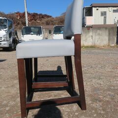 ダイニングチェア2脚セット　椅子　背もたれ付き　シンプルレトロ　ビンテージの画像