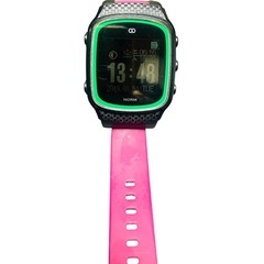ゴルフGPSウォッチ　距離測定器　グリーンオン　ノルム