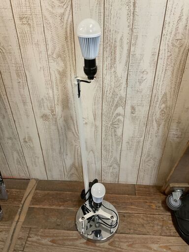 フロアランプ　※なぜかシェードがありません。　DIY素材にいかがですか