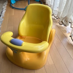 アップリカ　バスチェアの画像