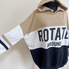 【極美品】　janiss　ドロップショルダードルマンスリーブスウェットパーカーの画像