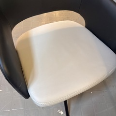 チェア　回転式の画像