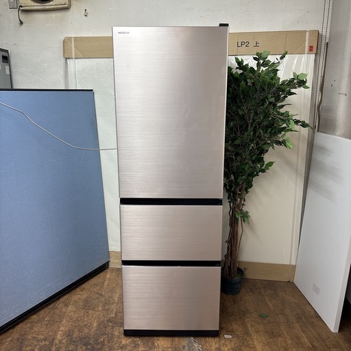 I674 ? ジモティー限定価格！ 2022年製の美品♪ HITACHI 冷蔵庫 (375L)  ⭐ 動作確認済 ⭐ クリーニング済