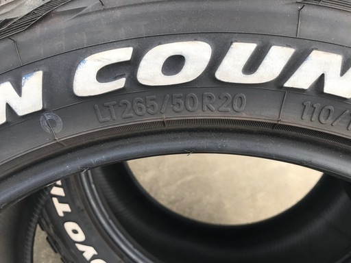 オープンカントリー　265/50/R20　TOYO　ホワイトレター