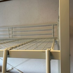 白いロフトベッド
の画像