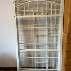 白いロフトベッド
の画像