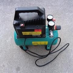 エアーコンプレッサー