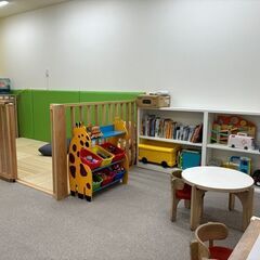 託児所スタッフの画像