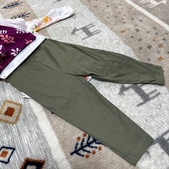 コストコ　赤ちゃん洋服上下セットの画像