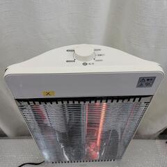 4792 訳有カーボンヒーター2灯 電気 ストーブ 首振　消費電力片方450W 転倒防止機能の画像