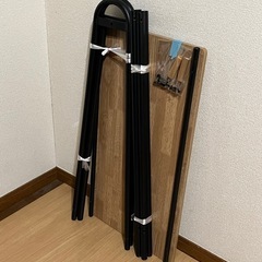 ハンガーラックの画像