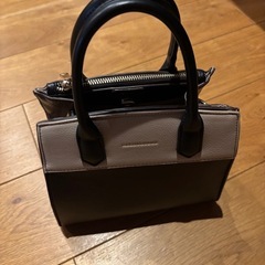 ハンドバッグ