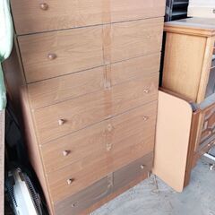 1500×840×400収納タンス売ります。