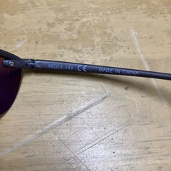 2502-170 サングラス ブラウンレンズ キズ有り 50⬜︎17-135の画像