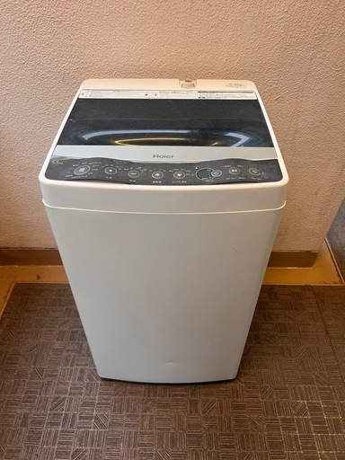 洗濯機売ります　5.5Kg 2017年製 Haier JW-C55A