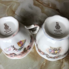 Royal Doulton tea cupsの画像