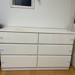 2月17日迄　白いチェスト　差し上げます　120×71×42