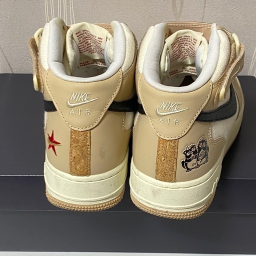 ナイキ ハイカット スニーカー ベージュ たぬき 25cm