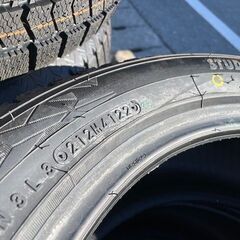 在庫1台分のみ！特価！未使用スタッドレスタイヤ4本セット！ノートe-POWER、CR-Zなどに！TOYO GIZ2 195/55R16 2022年製造！の画像