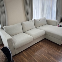 IKEAソファの画像