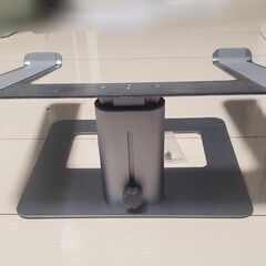 ノートパソコンスタンド[SOUNDANCE アルミニウム合金 10~17.3インチノートパソコンに対応 グレー]の画像