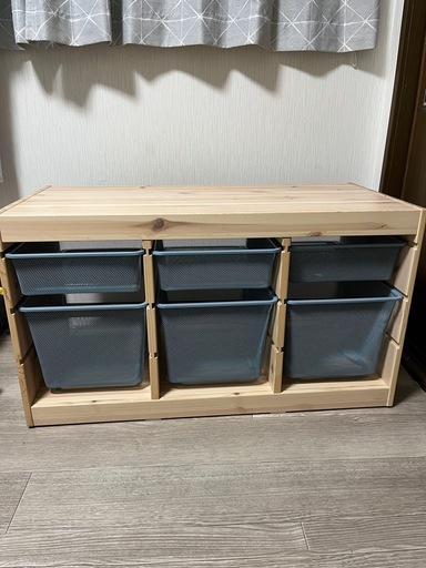 IKEA トロファスト