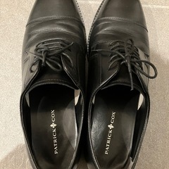 PATRICK COX 【幅広3E/滑りにくい】ストレートチップ　25.0 黒の画像