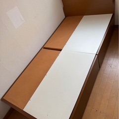 ニトリシングルベッドの画像