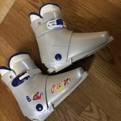 スキーブーツ　23.5-24センチの画像