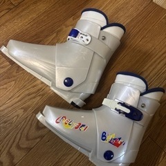 スキーブーツ　23.5-24センチの画像