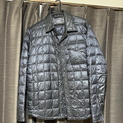 美品　ダウンジャケット