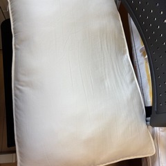 【取引不可】ニトリの枕(40x60cm)