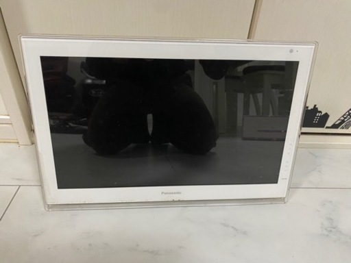 ポータブル防水テレビ