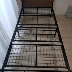 パイプベッドの画像