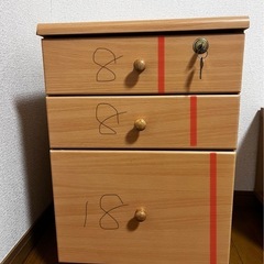 【急募!!】キャビネットの画像