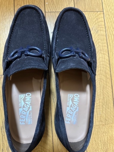 フェラガモ　スウェード革靴