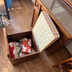 配達可能　鏡台　ドレッサー　三面鏡　椅子付の画像