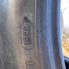 245/40-20 タイヤ4本の画像