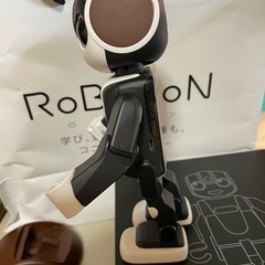 ロボホン　SHARP
の画像