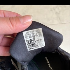 ◼︎ adidas スニーカーの画像