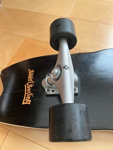 ストリートサーフィン　三輪スケボー　スノボ／サーフィン陸トレ　Street Surfing Skate Board 