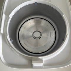 炊飯器の画像
