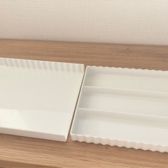 カトラリーケース　ニトリの画像