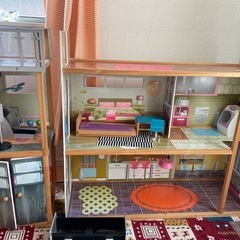 【KidKraft】
ドールハウス の画像