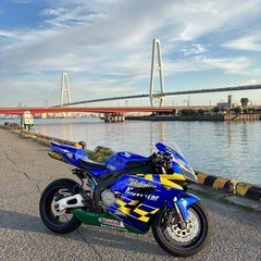 ホンダ CBR1000RR SC57