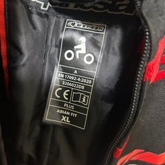 アルパインスターズ　バイクジャケットの画像