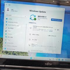 ノートパソコン　SSD仕様　テンキー付き　富士通の画像