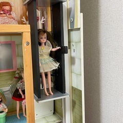 【KidKraft】
ドールハウス の画像