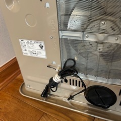 石油ファンヒーターの画像
