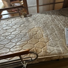 電動ベッドの画像